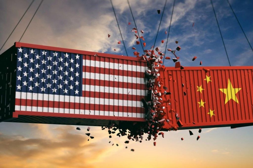 What does the US vs. China trade war do to gold