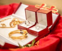 Gold jewellery sales sparkle once again, rise by 30 per cent as wedding banquets return to Hong Kong
